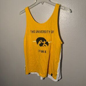 🏈Iowa Hawkeyes🏈Under Armour loose fit tank top